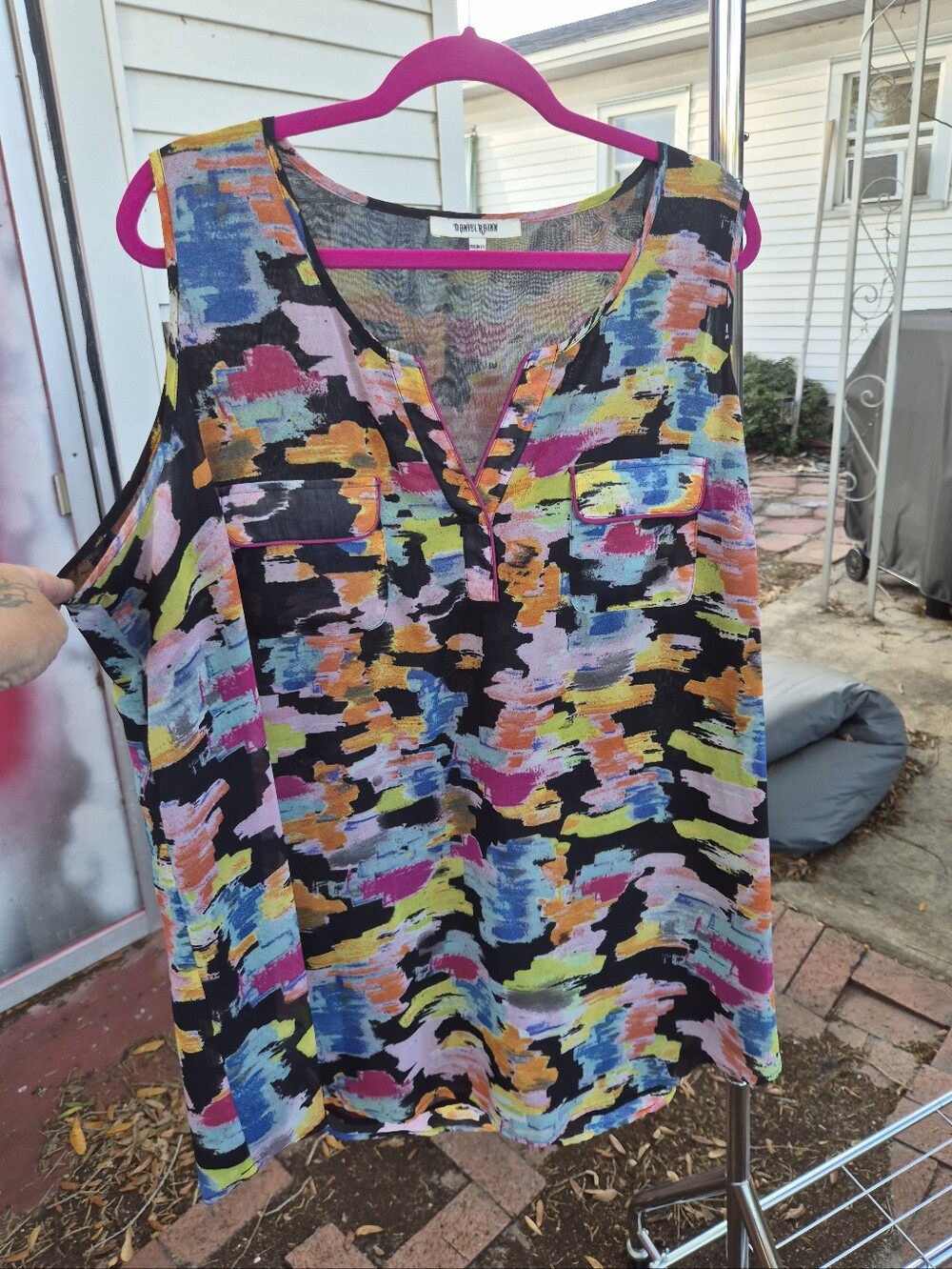Daniel Rainn Multicolor Sleeveless Top